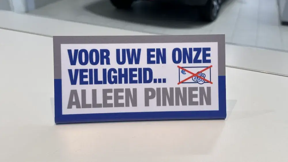 Alleen pinnen