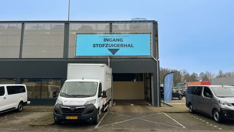 Voorkant stofzuigplein